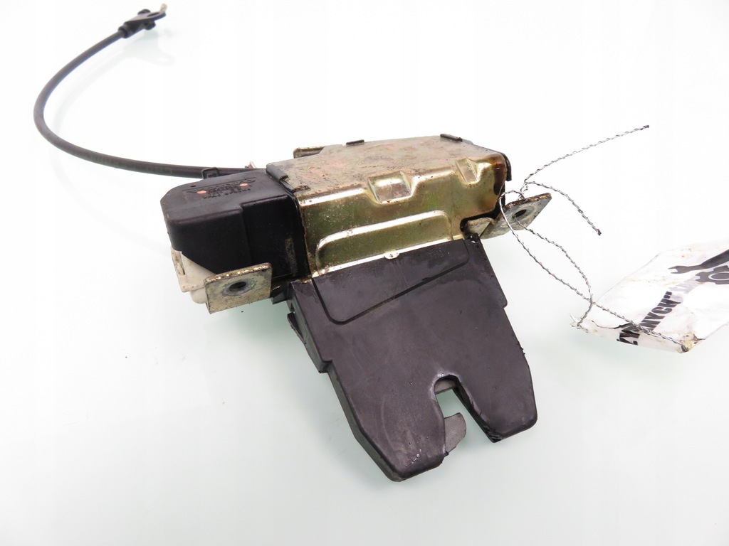 фото №7, Замок крышки volvo s60 i 8652398