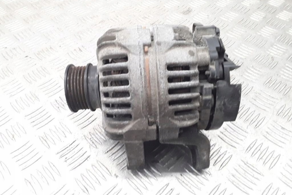 Генератор opel astra h estate l35 13229984 1.6l бензиновый 85kw 2006 Недорого