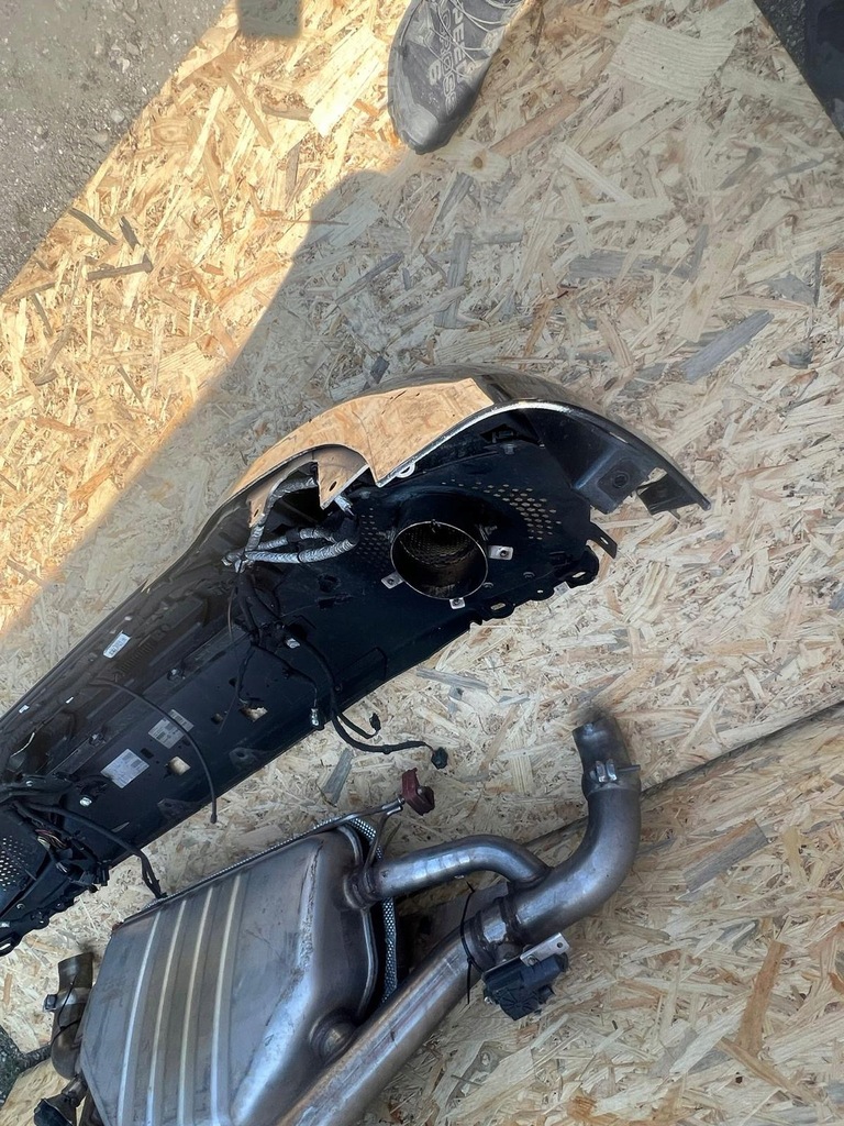 фото №10, Aston martin dbx бампер задняя выхлопы