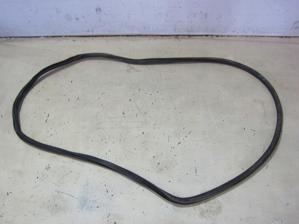 фото №1, Chrysler pacifica 2017 прокладка дверь правый перед