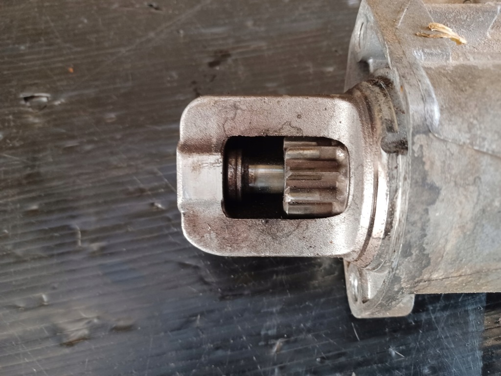 Стартер 05-10 mercedes 3.0 cdi a9069061100 в Україні