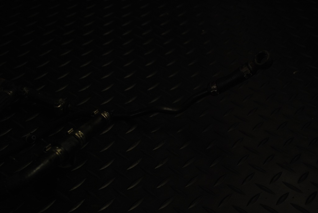 фото №13, Датчик шланг топлива audi a8 d2 3.3 td 038906081