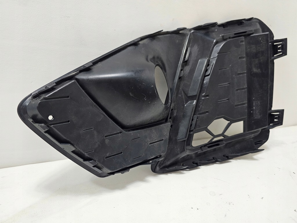 фото №10, Решітка бампера ліва audi a4 8w0 s-line s4