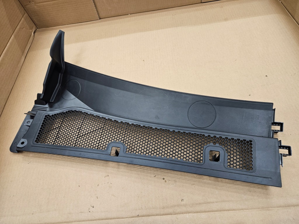 фото №1, Opel corsa f жабо правое 9820794480