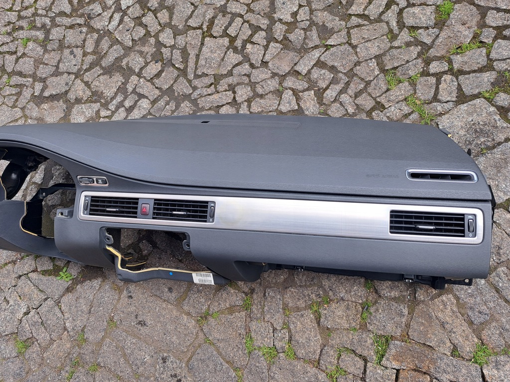 фото №8, Volvo v70 iii xc70 ii s80 lift 07- панель приладів консоль подушка przed lift ładna