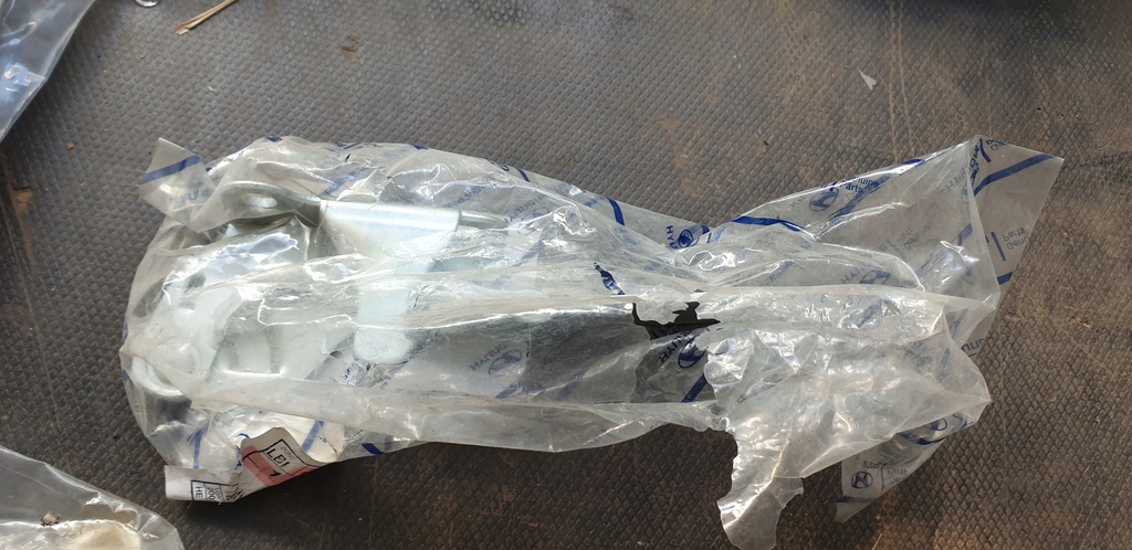 фото №1, Новий ory.zawias капот hyundai tucson 04-10