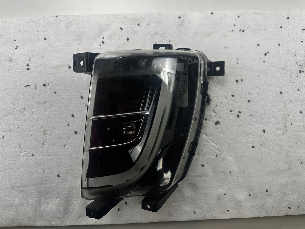 фото №1, Tesla x противотуманная фара левый led drl оригинал!