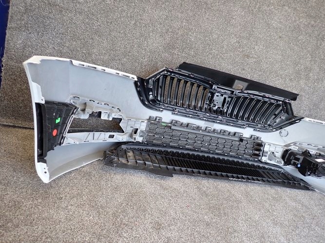 фото №13, Skoda octavia iv бампер передний перед впуск воздуха