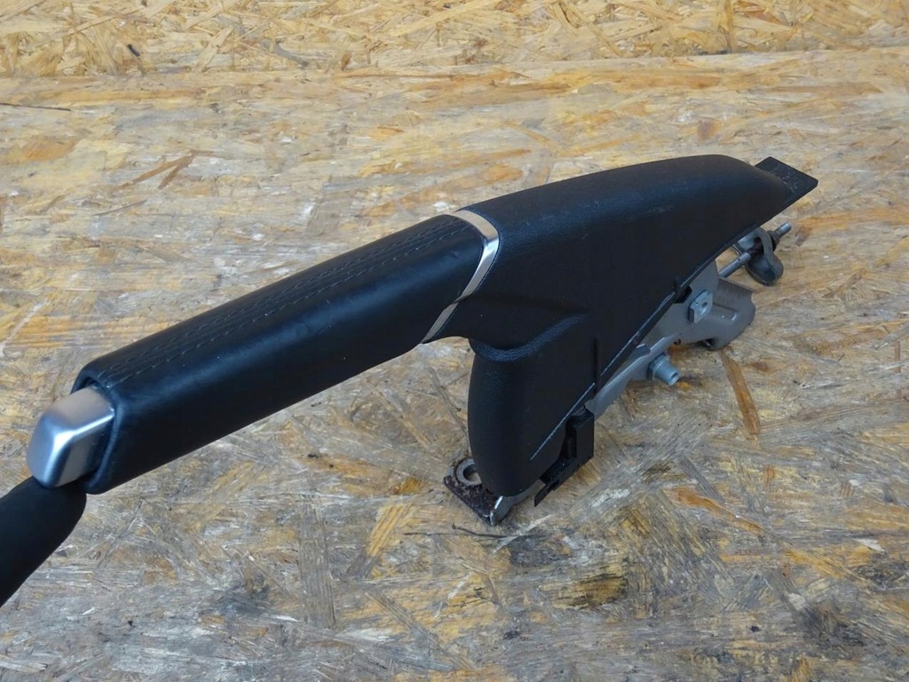 фото №8, Audi a1 82a gb рычаг тормоз ручной 82a711463