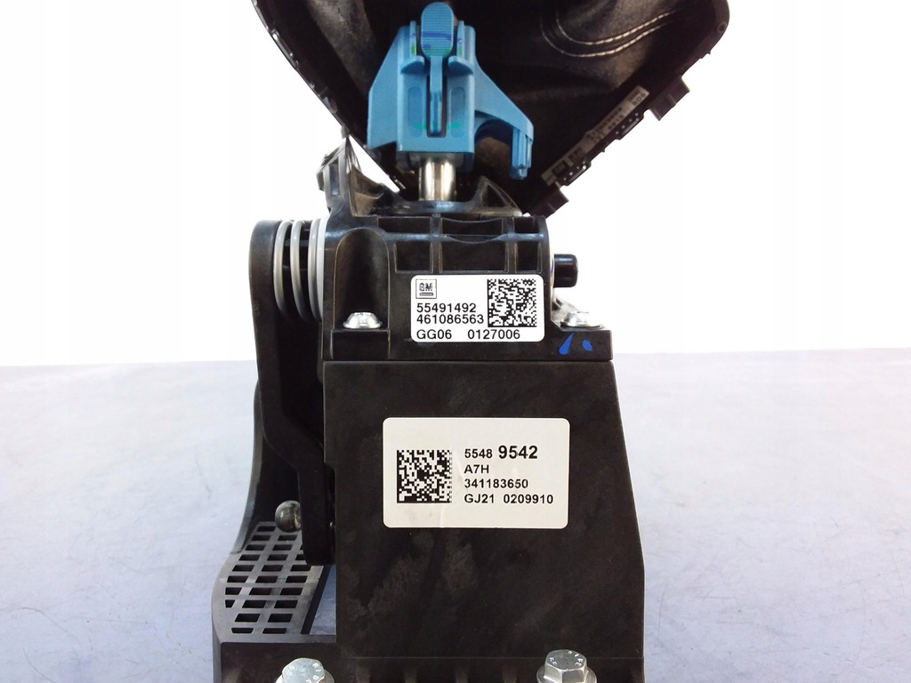 фото №10, Opel astra v k рычаг переключения передач домкрат