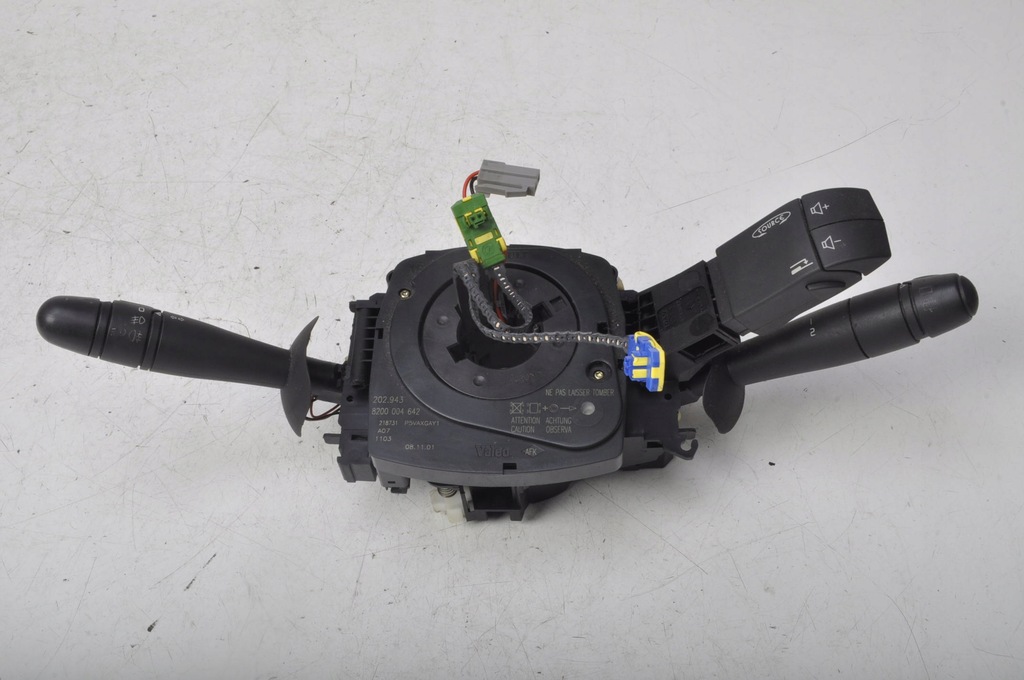 фото №1, Renault laguna ii переключатель комбинированный 8200004642