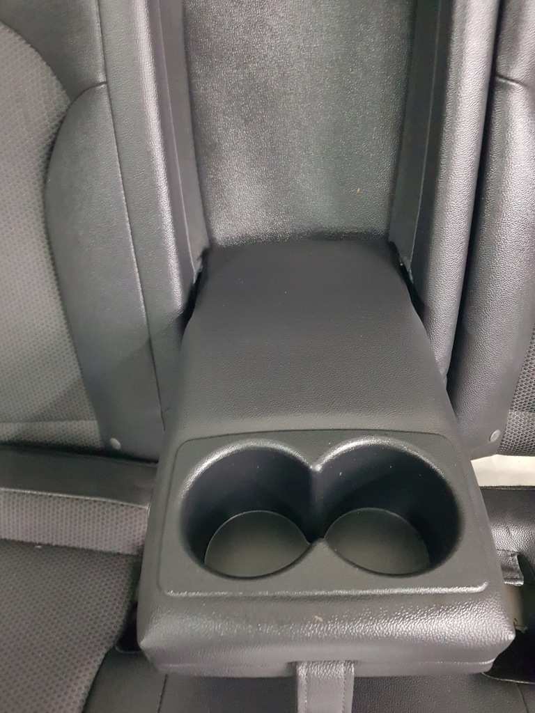 фото №11, Hyundai ix35 заднее сиденье задняя задняя полукожа подогрев liftowy образец oryg