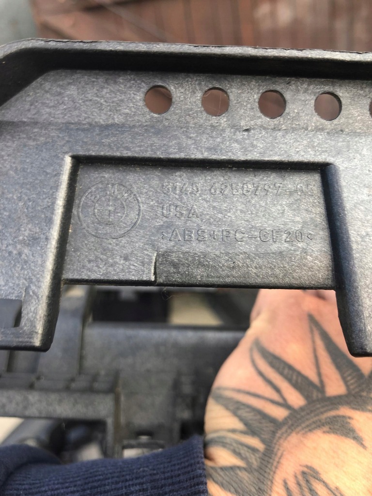 фото №2, Рамка кронштейн радіо bmw x5 6958797