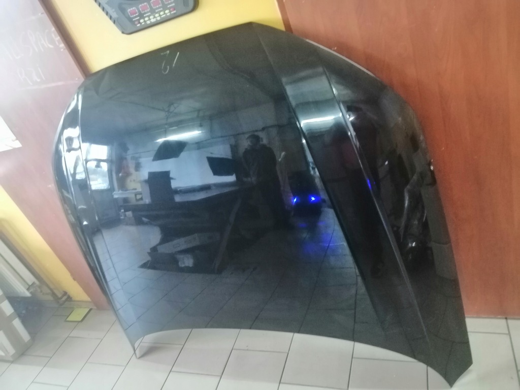 фото №1, Audi a4 b9 8w капот