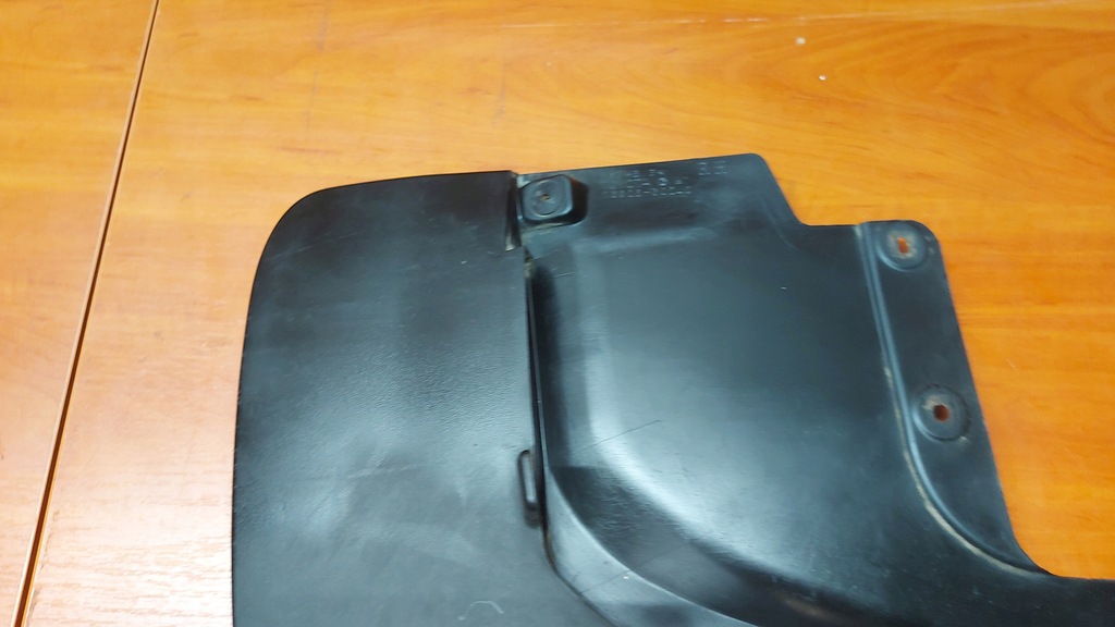 фото №11, Подкрылок брызговик правый задняя toyota land cruiser 200 07-