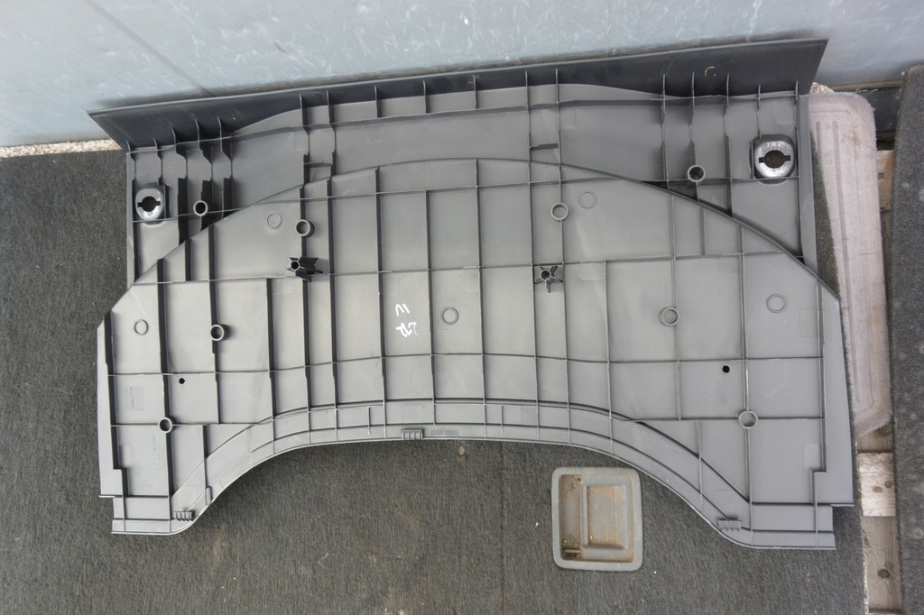 фото №7, Защита багажника mercedes w212 sedan