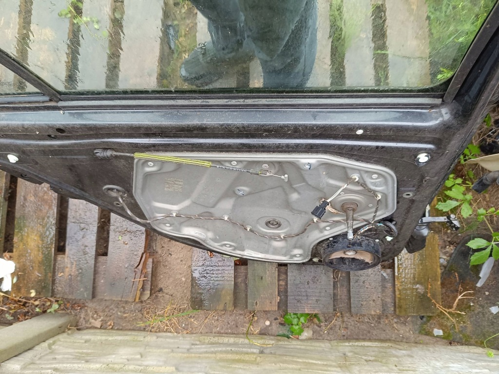 фото №3, Skoda octavia 2 ii 04-12 дверь левая задние задняя полный