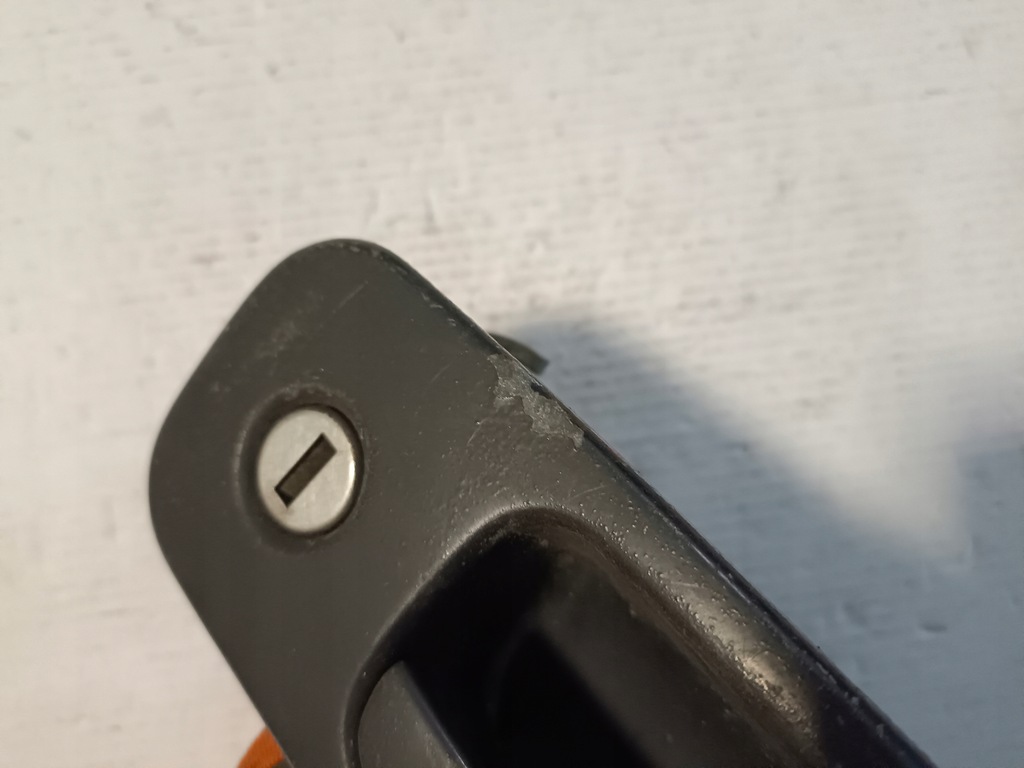 фото №8, Vw polo iii ручка наружная крышки 6n0827565a