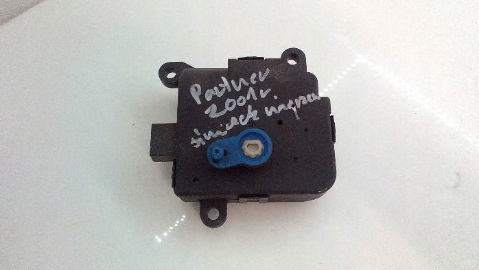 фото №6, Моторчик обігрівача peugeot partner 030553w