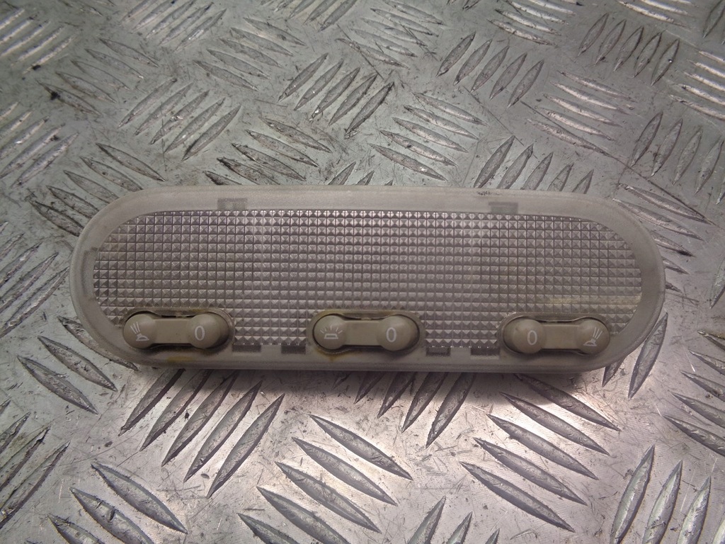 фото №1, Освещение кабины правый задняя renault scenic ii