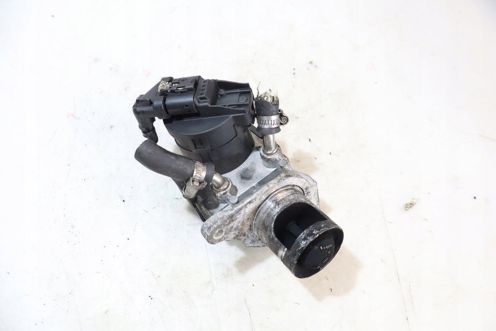 фото №1, Клапан egr выхлопных газов 6 640d f06 3.0d gran coupe