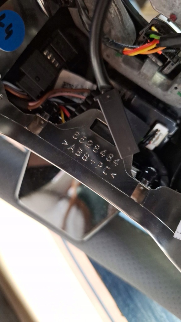 Повітропровід мультифункція шкіряний renault austral 484002303r в Україні