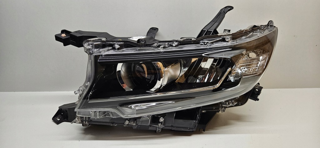 фото №1, Toyota land cruiser 150 фара full led левый лампа левая