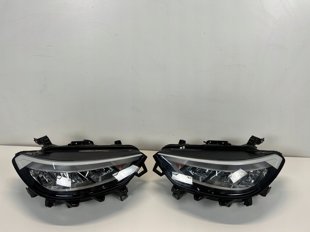 фото №1, Vw id3 id 3 лампа правая левая перед full led