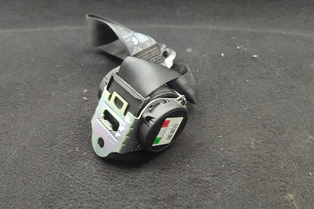 фото №9, Pas безпеки задній правий skoda yeti 5l 5l6857447a 2.0l дизель 2015