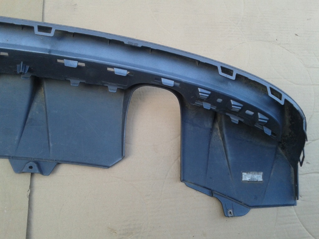 Молдинг спойлер накладка бампера задний  audi a1 s1 рестайлинг  14-18 8xa 8xa807421m Оригинал