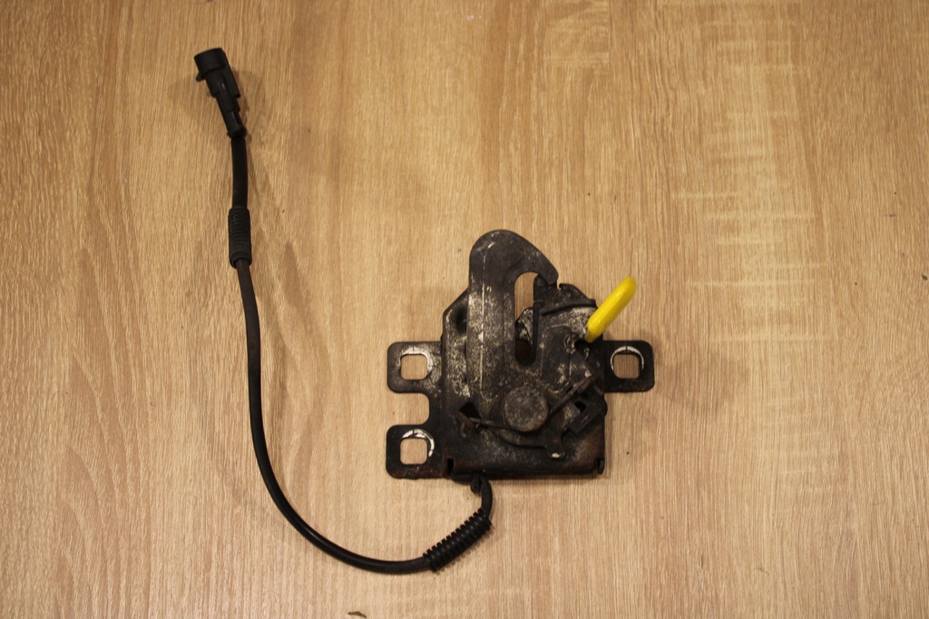 фото №1, Замок капот alfa romeo giulietta