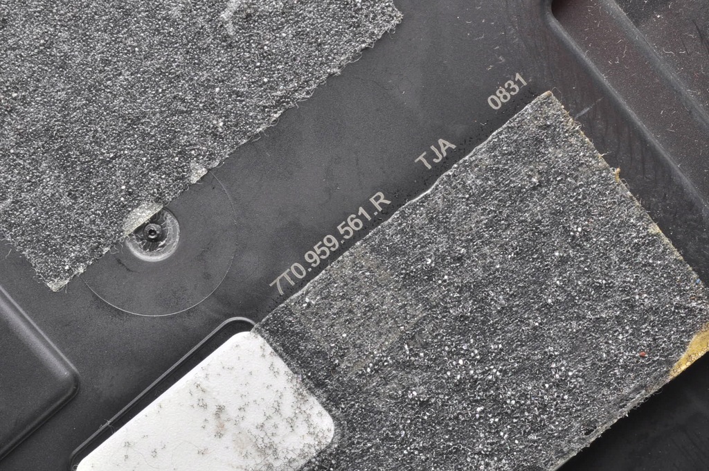 фото №8, Ford tourneo connect mk3 освещение лампа кабины салона 5q0951172a