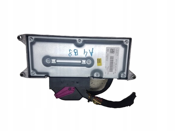 фото №1, Audi a4 b8 kombi усилитель аудио 8t0035223ad
