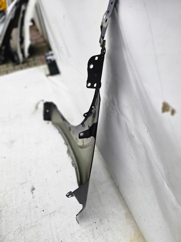 фото №9, Крила toyota bz4x / subaru solterra 2022 - правий перед передній orginał