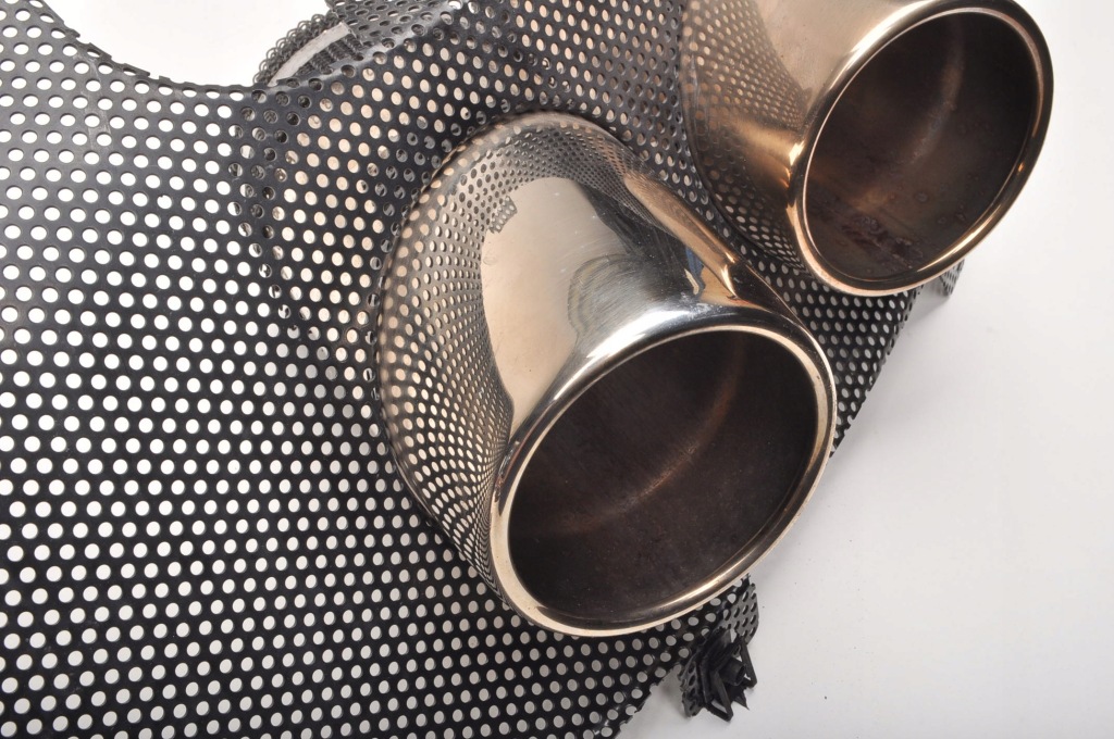 Ferrari portofino f164 гасник наконечник вихлоп лівий задній Недорого