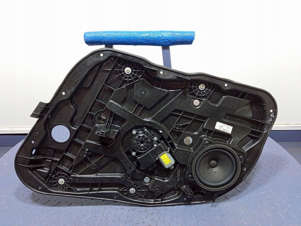 фото №1, Hyundai i40 підйомник скло перед правий передній 82480-3zxxx