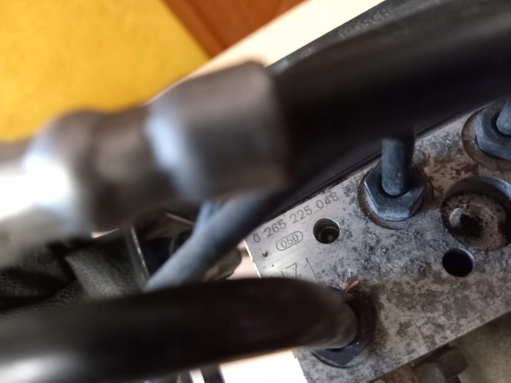 фото №5, Audi a4 b6 2.5 tdi насос abs 8e0614517 0265225048