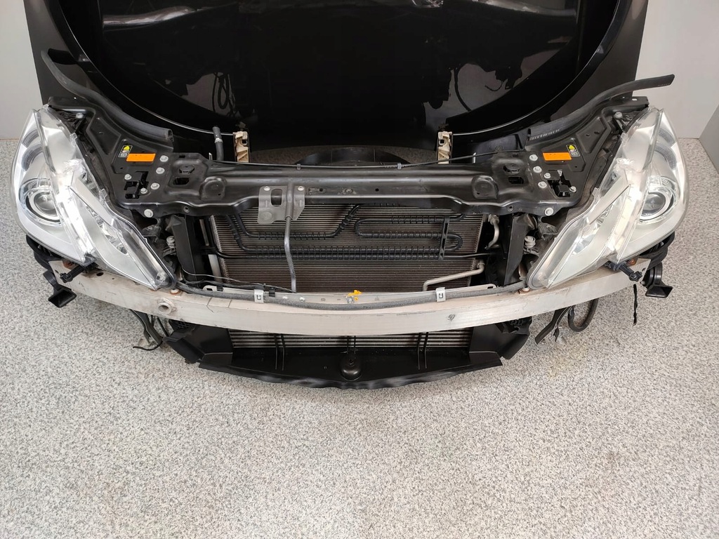 фото №10, Mercedes w207 207 amg бампер усилитель радиатор лампы bi ксенон ils