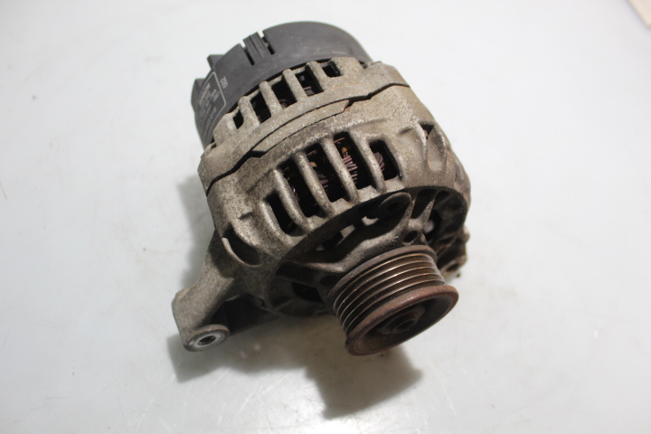 Купить Audi оригинальный номер 037906461b расходомер массовый воздуха