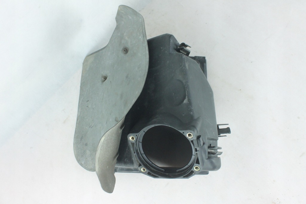 фото №5, Корпус фільтра повітря кришка vw passat b5 1,8t skoda seat audi