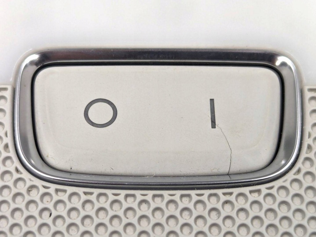 фото №7, Лампа освещение кабины перед audi a5 8t 2008 8k0951177