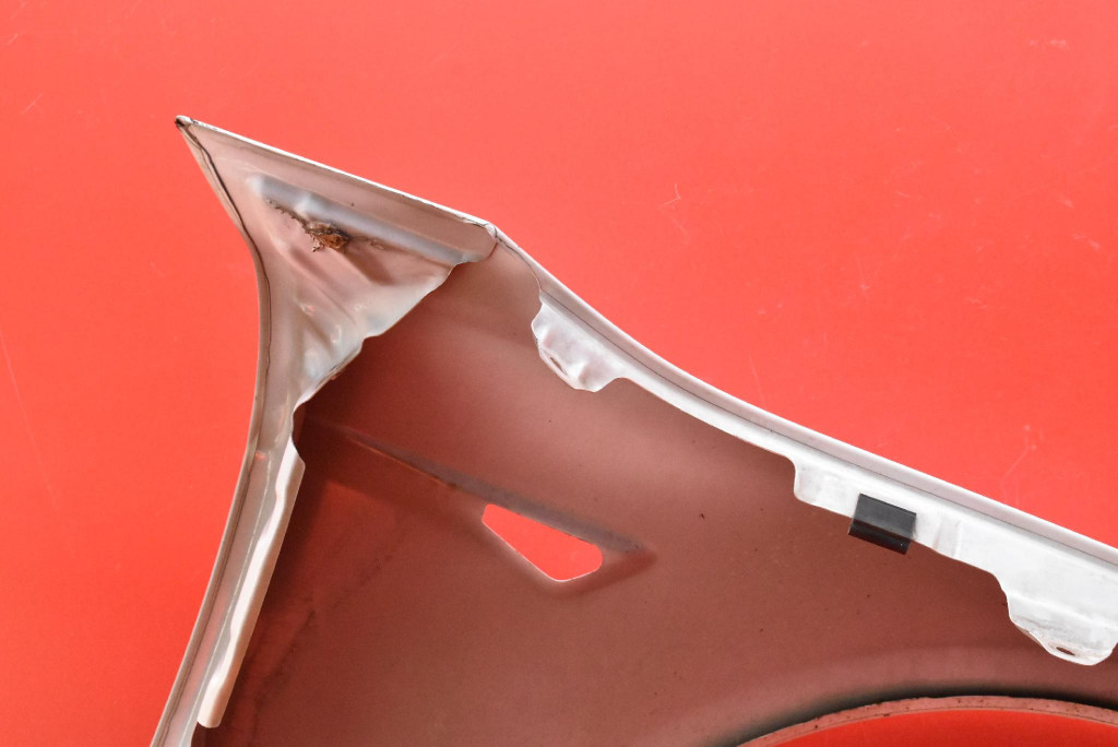 Крило ліве перед передній білий tesla model s рестайлінг  16-21 Зі Шроту