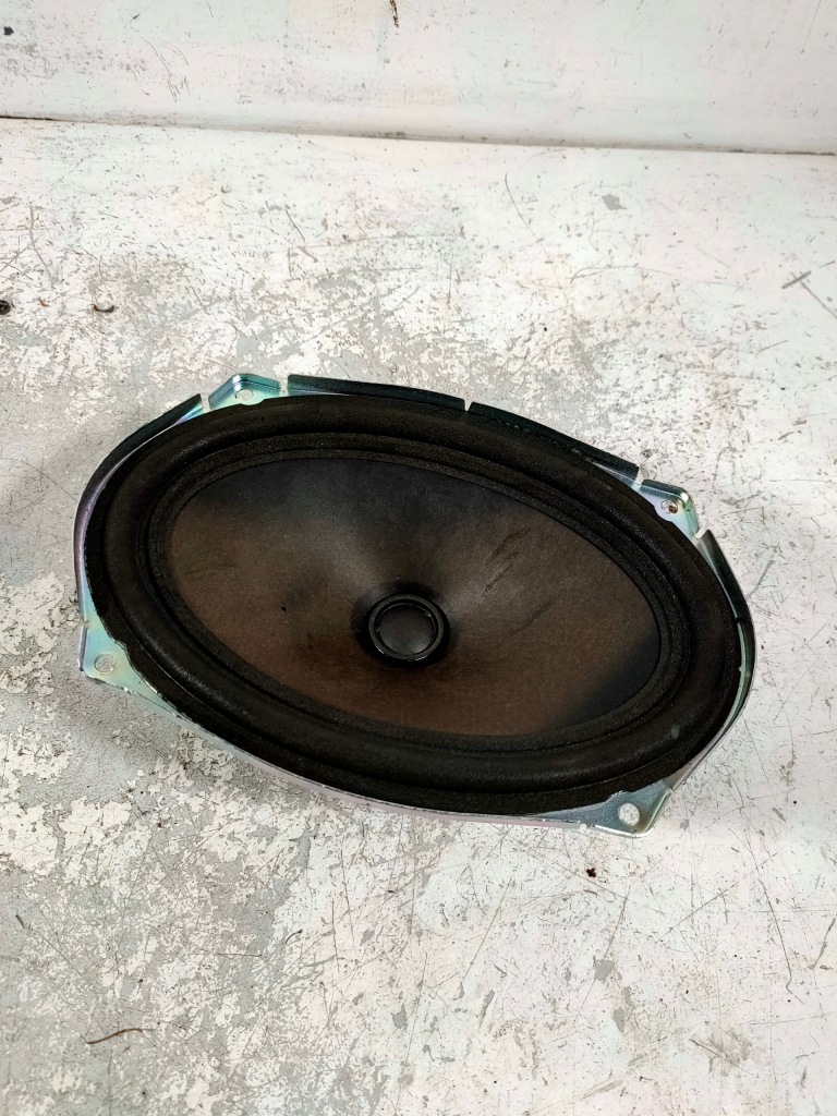 Купити Динамік задніх правих двері mini cooper r56 342263302 1.6l бензиновий