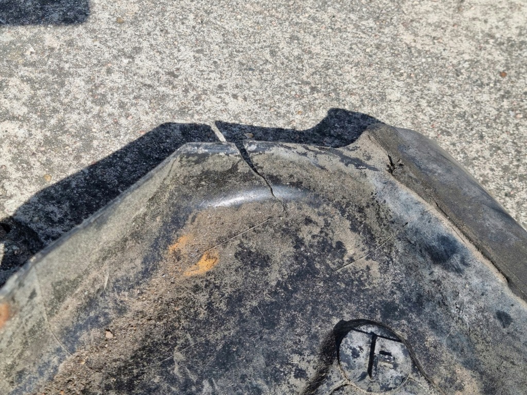 Mercedes e klasa 211 a211 w211 amg плита pod бампер передняя перед в Украине