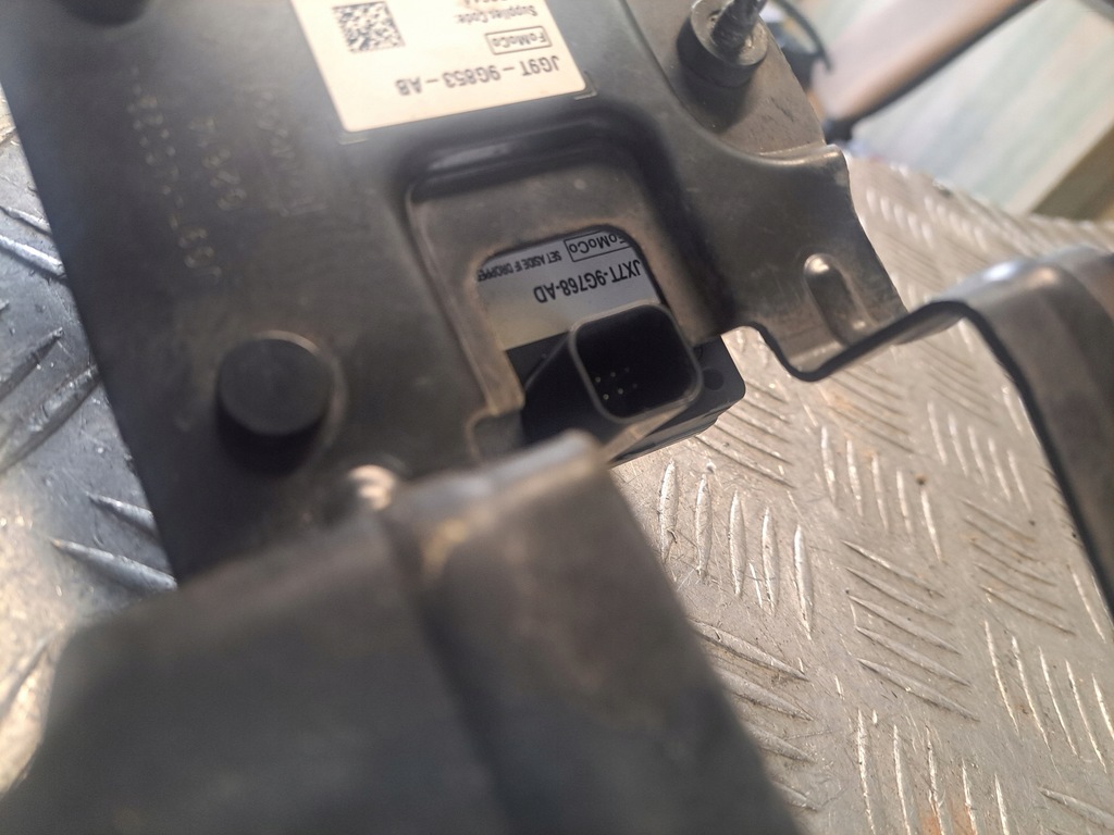 фото №10, Ford mondeo mk5 кронштейн радара радар jg9t-9g853-ab