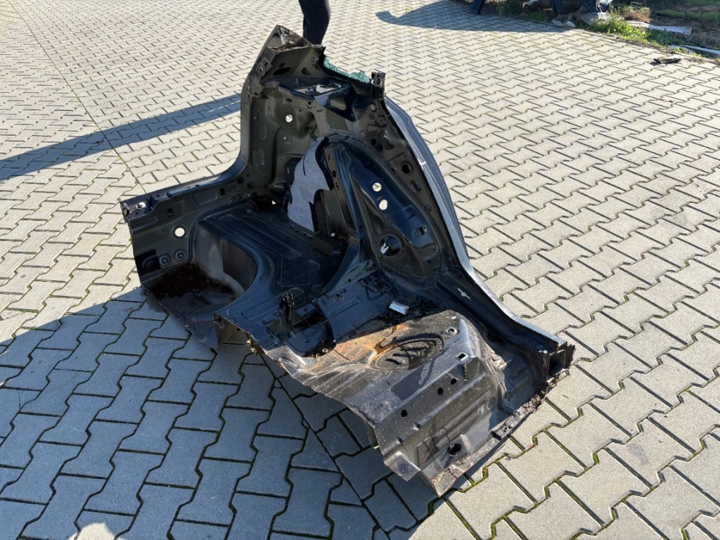 фото №2, Четверть крыло левая левый задняя skoda scala 2020 rok