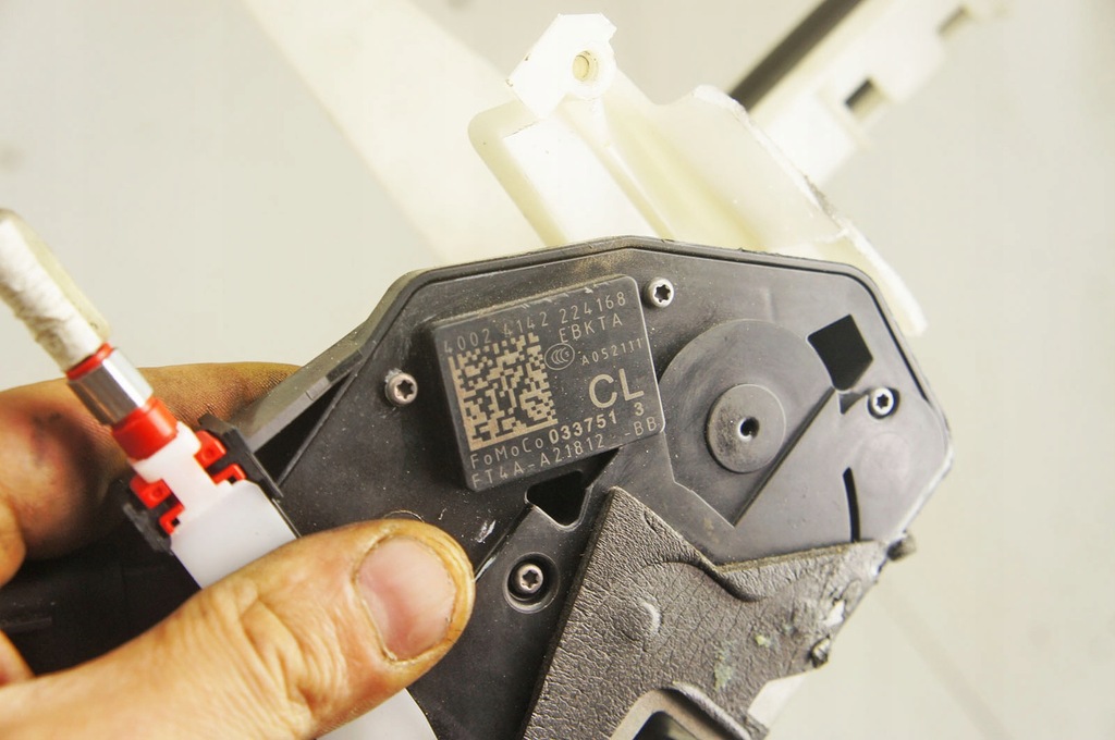 фото №6, Rp184 ford edge mk2 замок дверь правый перед ft4a-a21812-bb