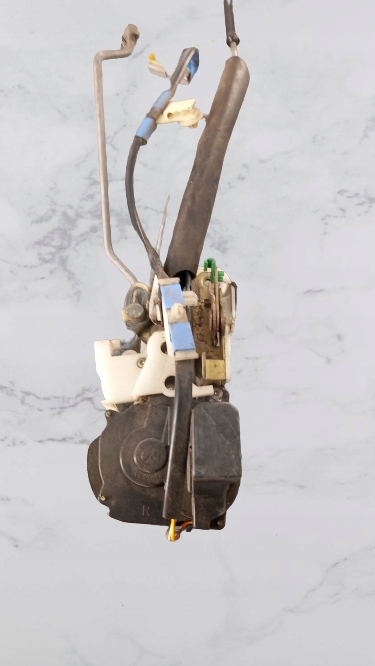 фото №2, Замок правый перед honda civic 97r