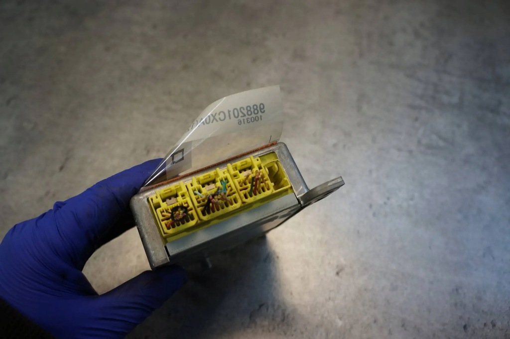 фото №6, Датчик pouszek подушка безопасности infiniti fx ii 3.0d qx70 988201cx0a