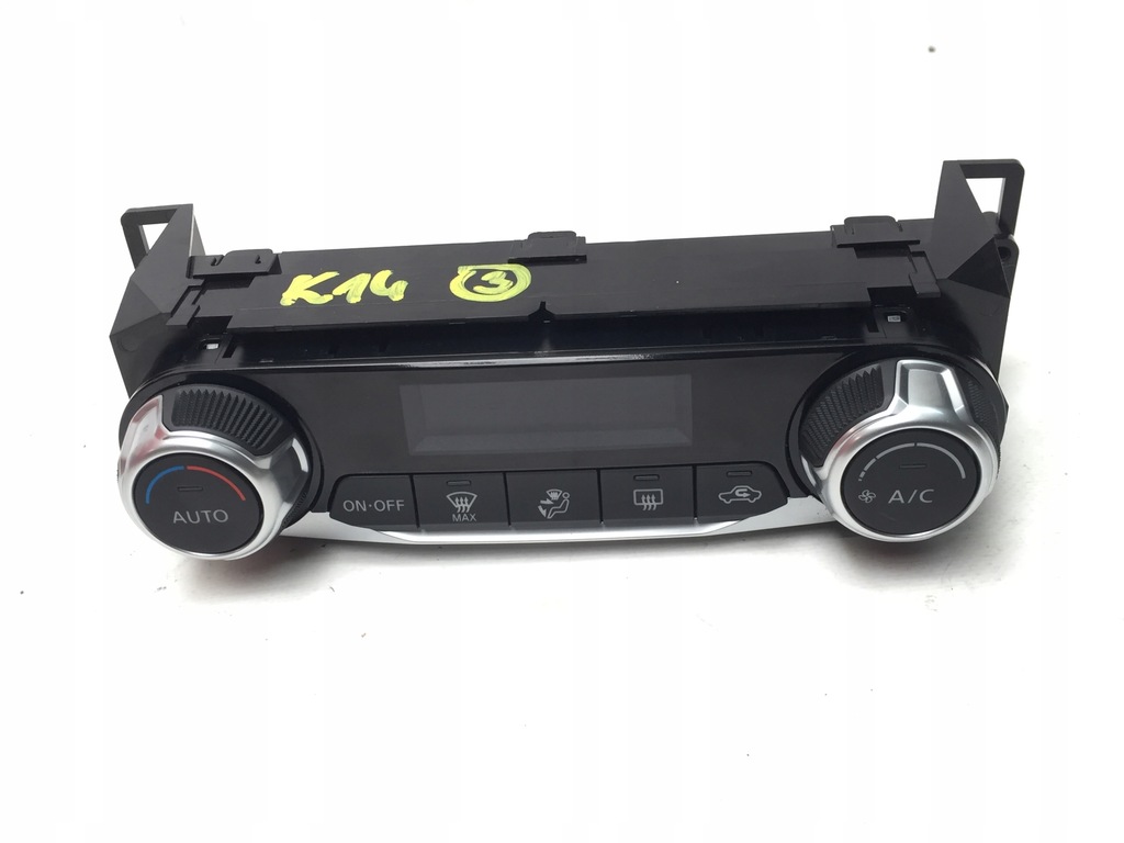 фото №1, Micra k14 панель кондиционера обдув климат-контроль